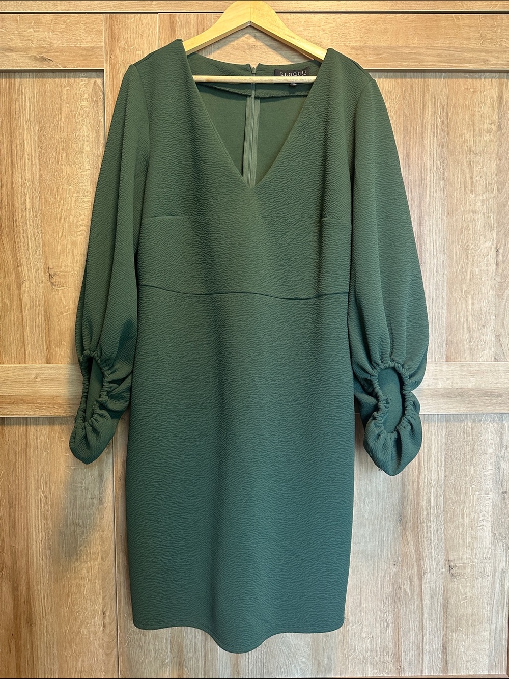 Eloquii Forest Green V-Neck Heavy Shift Dress